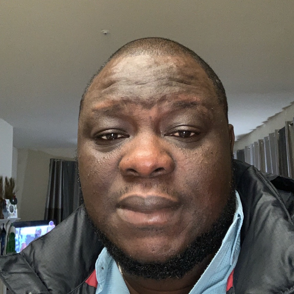 Meet your Posher, Oluwaseyi
